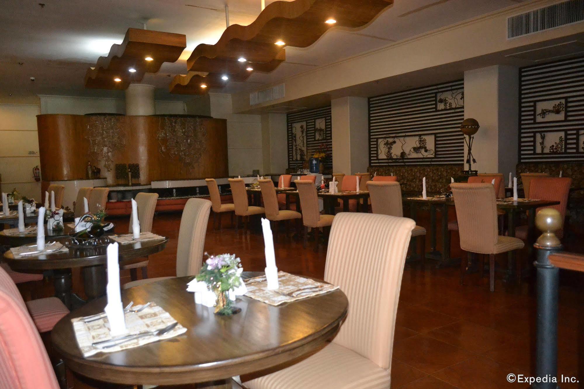 Hotel Cesario Lapu-Lapu City Exterior photo